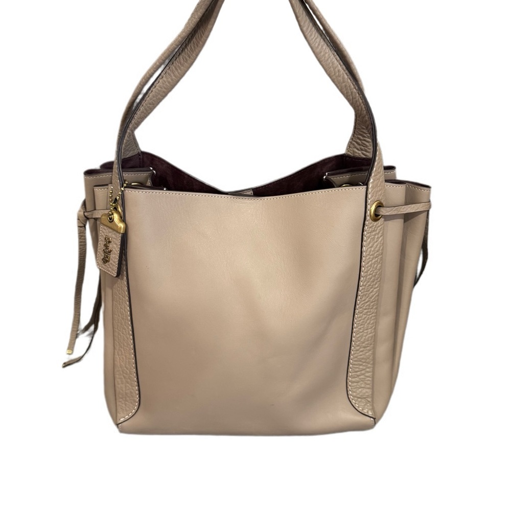 Coach Cream and Tan Shoulder Bag